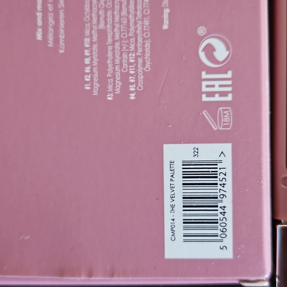 CIATÉ LONDON The Velvet Eyeshadow Palette - Picture 8 of 8